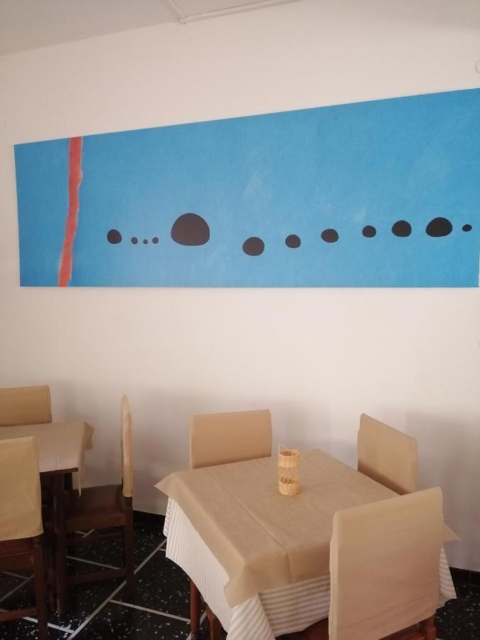 Hotel Miro カットーリカ エクステリア 写真